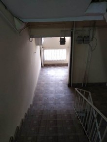 Satılır Köhnə Tikili, Xətai.r-19