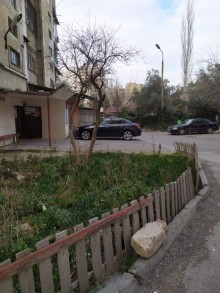 Satılır Köhnə Tikili, Xətai.r-1