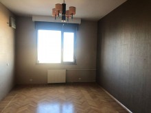 Satılır Yeni Tikili, Yasamal.r, Elmlər Akademiyası.m-7