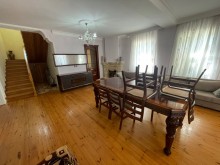 Fatmai bağlarında Dəniz marketdən çimərlik istiqamətində yol yaxin bag evi satilir, -15