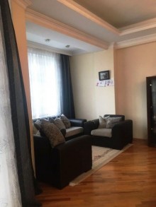 Satılır Yeni Tikili, Yasamal.r, Elmlər Akademiyası.m-4