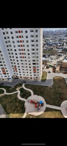 Satılır Yeni Tikili, Binəqədi.r, 7-ci mikrorayon, Dərnəgül.m-1