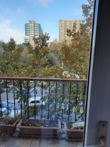 Satılır Köhnə Tikili, Nəsimi.r, Nizami.m-2