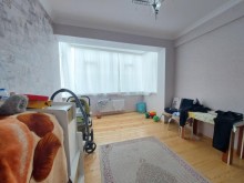 Satılır Yeni Tikili, Xətai.r, Həzi Aslanov.m-9
