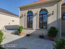 Merdekan qesebesinde 6 sot torpaq sahesinde insa edilmis 1 mertebeli villa, -4