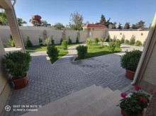 Merdekan qesebesinde 6 sot torpaq sahesinde insa edilmis 1 mertebeli villa, -5
