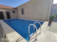 Merdekan qesebesinde 6 sot torpaq sahesinde insa edilmis 1 mertebeli villa, -10