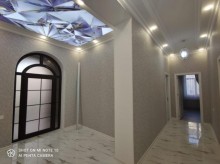 Merdekan qesebesinde 6 sot torpaq sahesinde insa edilmis 1 mertebeli villa, -12