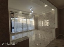 Merdekan qesebesinde 6 sot torpaq sahesinde insa edilmis 1 mertebeli villa, -18