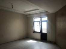 Satılır Yeni Tikili, Binəqədi.r, 7-ci mikrorayon, Dərnəgül.m-10