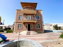 merdekan satilan bag evi, -1