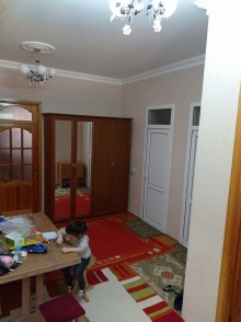 Bineqedide qai yolunda ev, -9