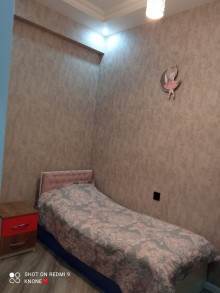 Satılır Yeni Tikili, Binəqədi.r, 7-ci mikrorayon, Dərnəgül.m-17