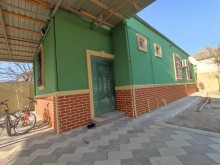 Satılır Həyət evi, Sabunçu.r, Yeni Ramana, Qara Qarayev.m-2