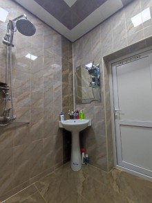 Satılır Həyət evi, Sabunçu.r, Yeni Ramana, Qara Qarayev.m-14