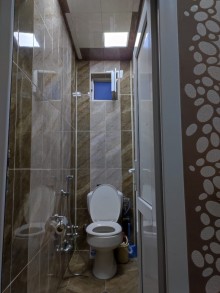 Satılır Həyət evi, Sabunçu.r, Yeni Ramana, Qara Qarayev.m-15