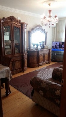 Satılır Köhnə Tikili, Xətai.r, Həzi Aslanov.m-6