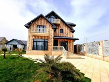 Mərdəkan qesebesinde, tam infrastrukturlu ve elit bir mekanda , 12 sotda villa satilir, -2