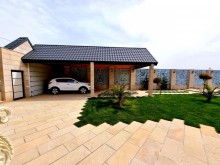 Mərdəkan qesebesinde, tam infrastrukturlu ve elit bir mekanda , 12 sotda villa satilir, -3