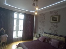 Satılır Yeni Tikili, Xətai.r, Xətai.m-10