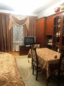 Satılır Köhnə Tikili, Nəsimi.r, 20 Yanvar.m-3