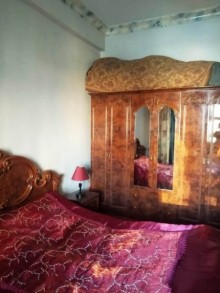 Satılır Köhnə Tikili, Yasamal.r, Nizami.m-9
