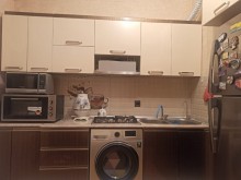 Satılır Yeni Tikili, Suraxanı.r-8