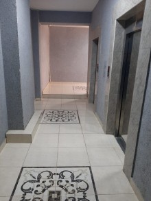 Satılır Yeni Tikili, Yasamal.r-8