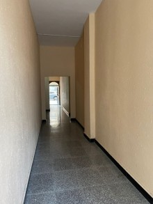 Satılır Yeni Tikili, Yasamal.r-9