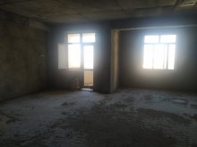 Satılır Yeni Tikili, Xətai.r-2
