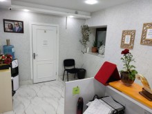 Satılır Obyekt, Binəqədi.r, 8-ci mikrorayon, Azadlıq.m-1
