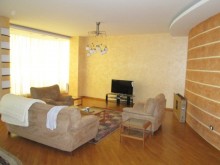 Kirayə (Aylıq) Yeni Tikili, Nəsimi.r, 28 May.m-2