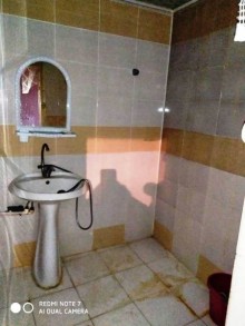 Satılır Köhnə Tikili, Xətai.r-8