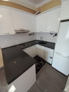 Satılır Yeni Tikili, Binəqədi.r, 7-ci mikrorayon, Dərnəgül.m-6