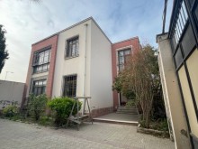 Satılır Villa, Binəqədi.r, 7-ci mikrorayon, Azadlıq.m-1