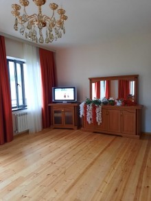 Qebelede heyet evi villa satisi 150 min, -6