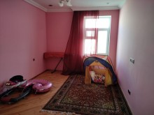 Satılır Yeni Tikili, Xətai.r-10