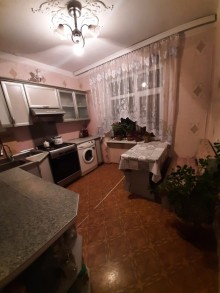 Satılır Köhnə Tikili, Xətai.r, Əhmədli.m-12