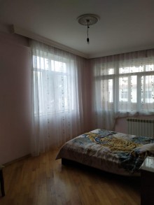 Satılır Yeni Tikili, Xətai.r, Xalqlar Dostluğu m..m-4
