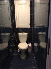 Satılır Köhnə Tikili, Xətai.r-10