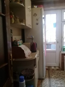 Satılır Köhnə Tikili, Xətai.r-17