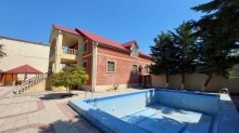 novxanida heyet evi satilir, -1