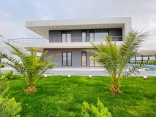 Merdekan baglarinda "Bravo" supermarket ətrafında yeni 2 mərtəbəli hovuzlu villa satılır, -1