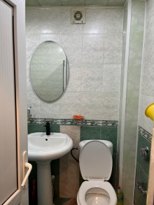 Satılır Köhnə Tikili, Xətai.r-9