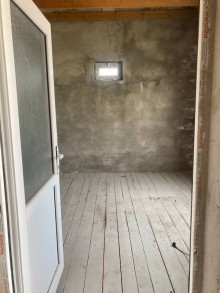 Satılır Həyət evi, Xırdalan.ş-3