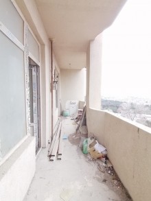 Satılır Yeni Tikili, Nizami.r-13