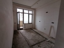 Satılır Yeni Tikili, Nizami.r-14
