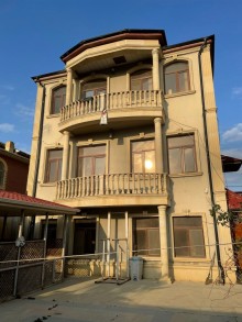 Yeni sarayda evlerin alqi satiqi, -1