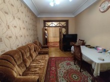 Satılır Köhnə Tikili, Nizami.r, 8-ci kilometr-11