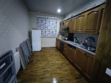 Satılır Köhnə Tikili, Nizami.r, 8-ci kilometr-19